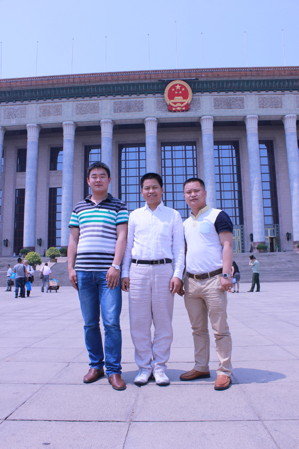 安邦集團(tuán)董事長李貽連應(yīng)邀出席電供暖專業(yè)委員會(huì)成立大會(huì)(圖4)